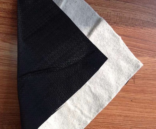 編織布復(fù)合加筋土工膜